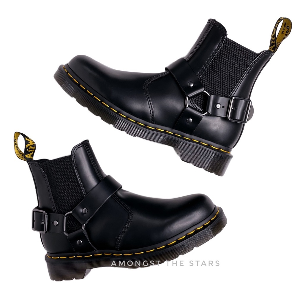 Dr. Martens Wincox Polished Smooth Leather Harness Buckle Black Chelsea Boots - Picture 11 of 16